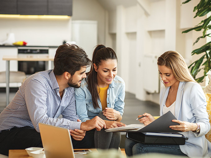 getting a new job while buying a house